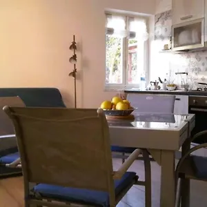 https://casa-del-geco.sicilyhotelsitaly.net